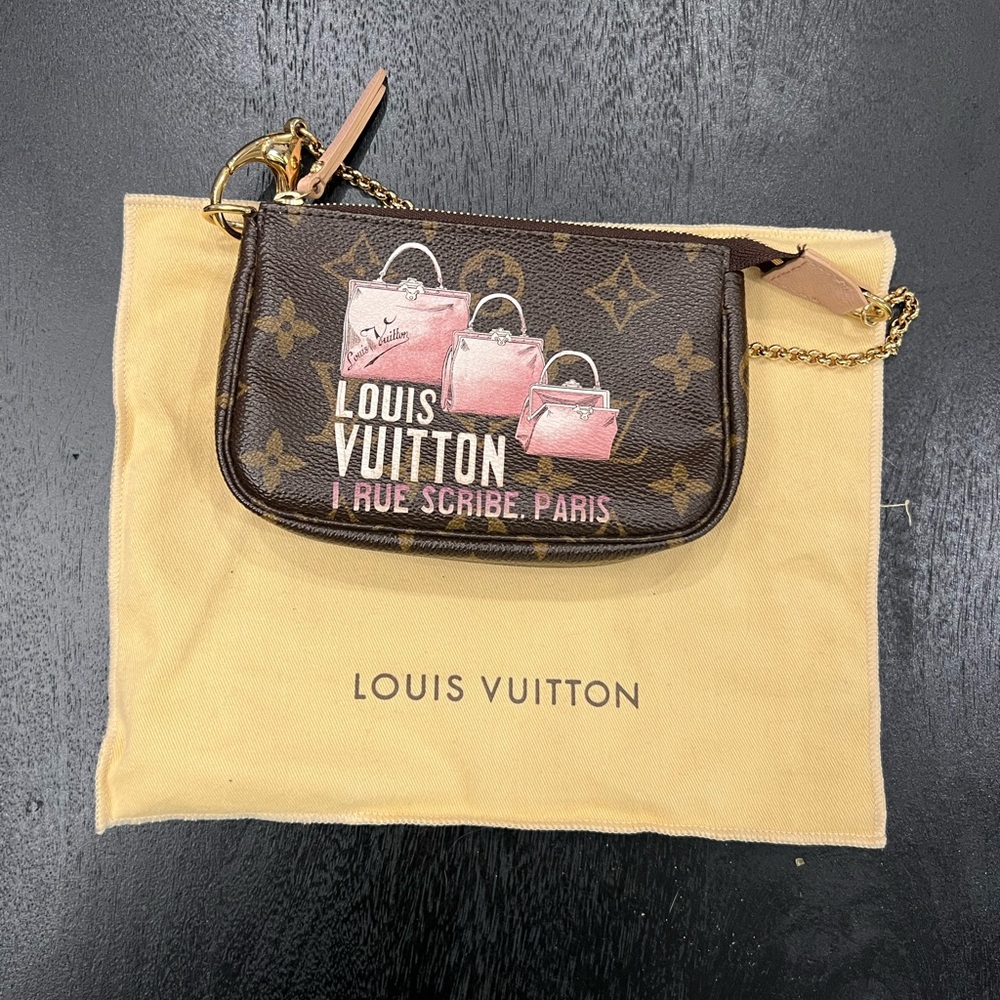 🆕💞👜Louis Vuitton👜💞✨LIMITED EDITION✨Affiche Mini Pochette